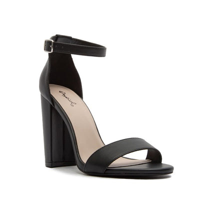 Effortless Chic Ankle Strap Sandal – Sleek & Minimalistic Design