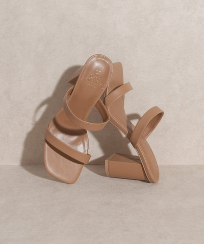 Modern Strappy Heel – Classic Simplicity & Timeless Elegance