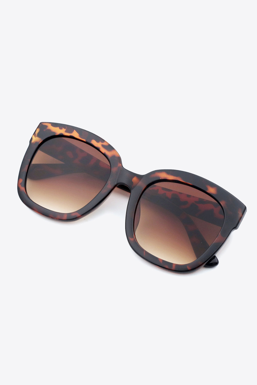 Chic Square Sunglasses with UV Protection