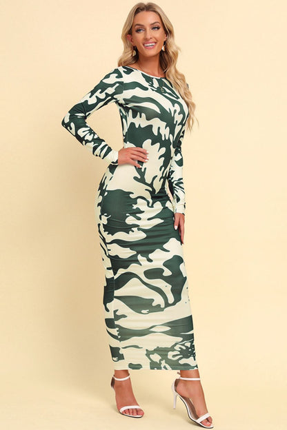 Vibrant Print Backless Long Sleeve Maxi Dress – Effortlessly Chic