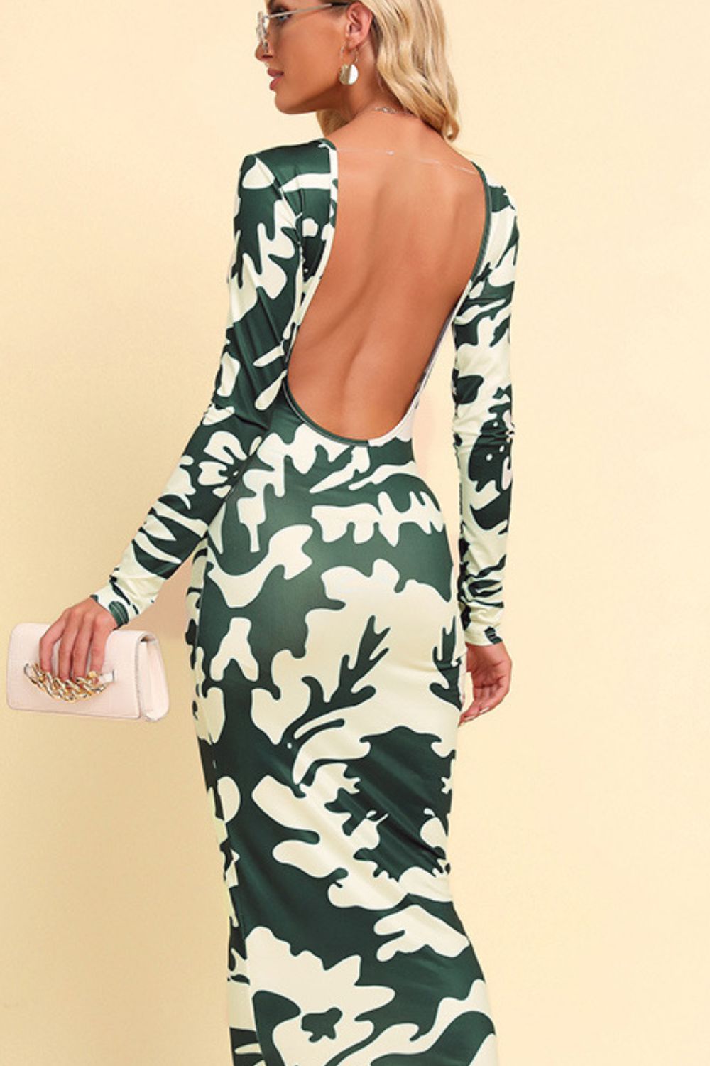 Vibrant Print Backless Long Sleeve Maxi Dress – Effortlessly Chic